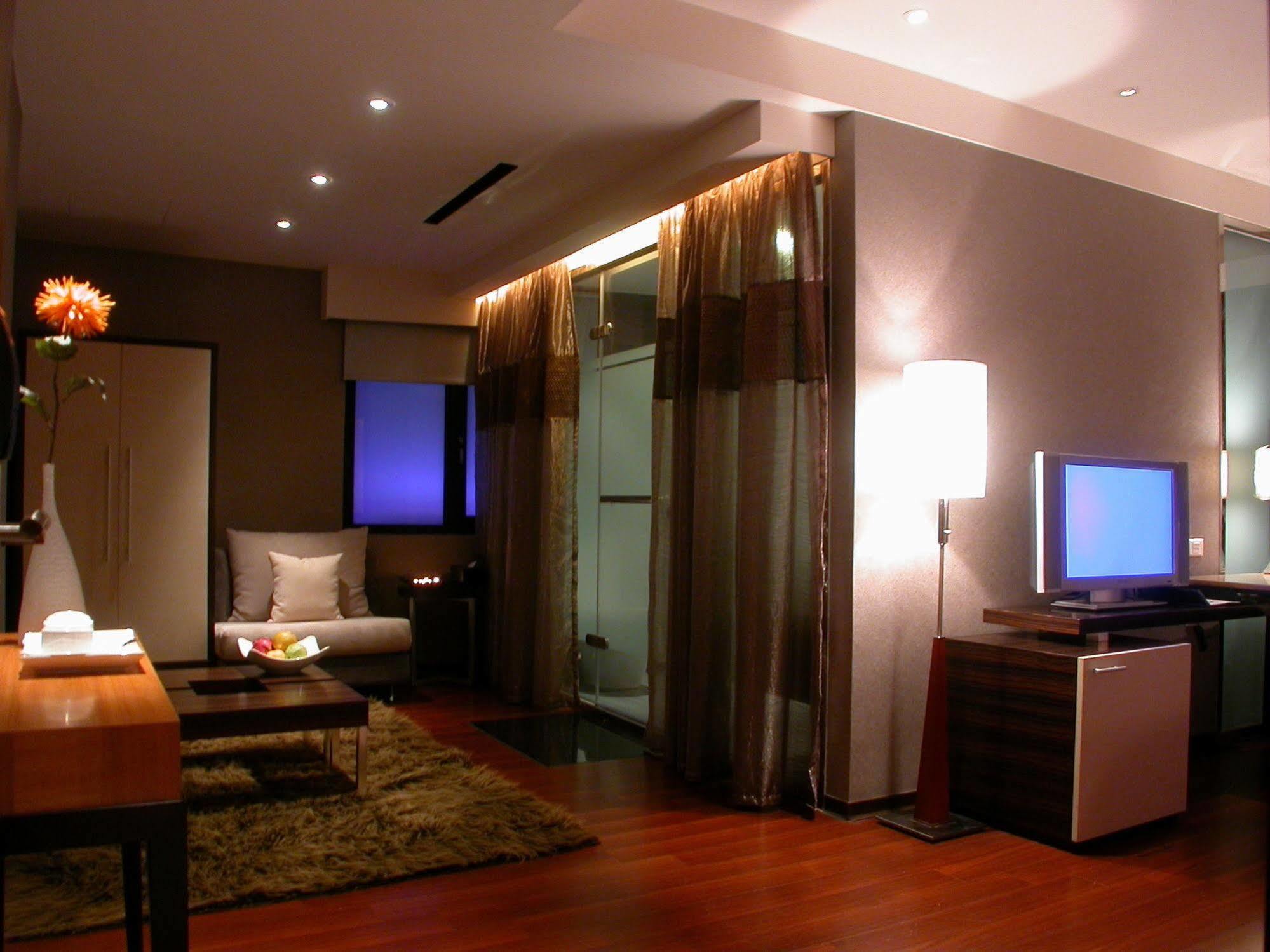 Aqua Bella Hotel Taipei Exterior photo